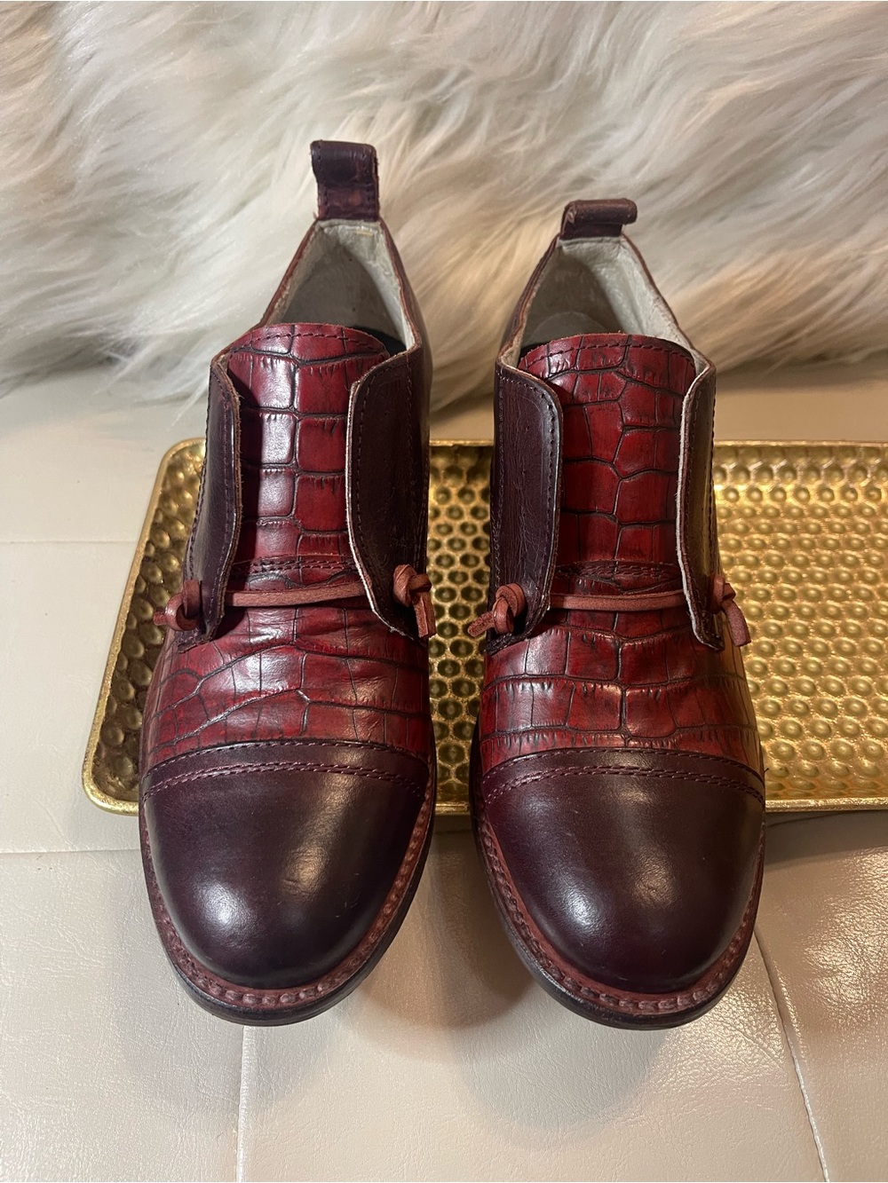 Freebird by Steven NWOT “Mabel” Leather Oxfords in Red Wine Multi Croco